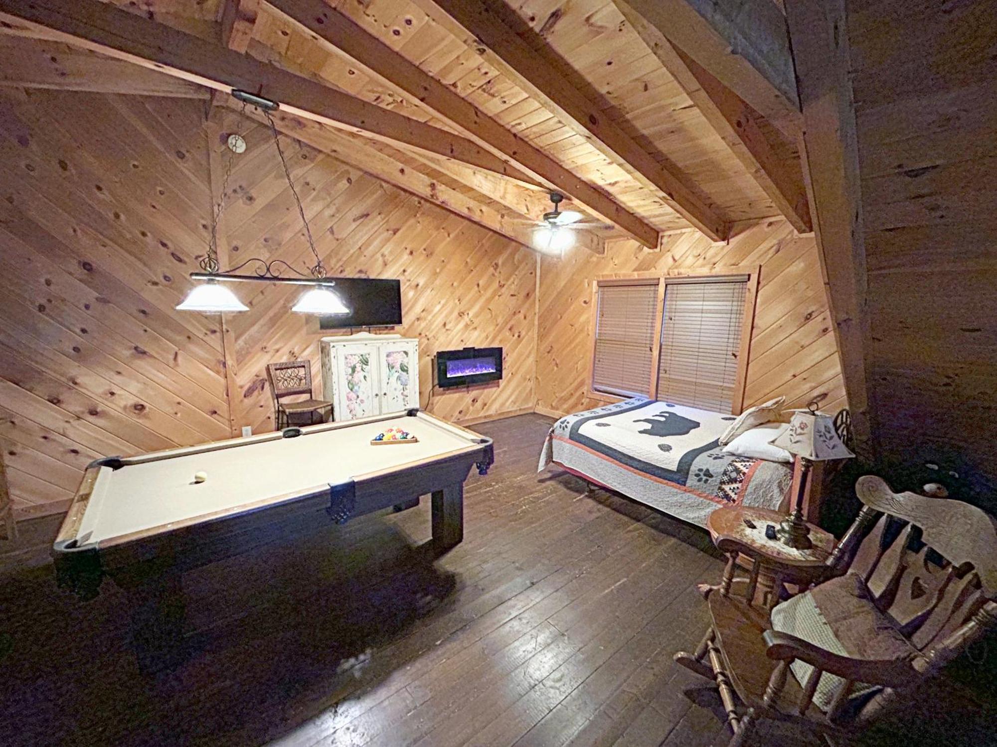 Wild Turkey "The Perfect Getaway" Villa Пиджен Фордж Екстериор снимка