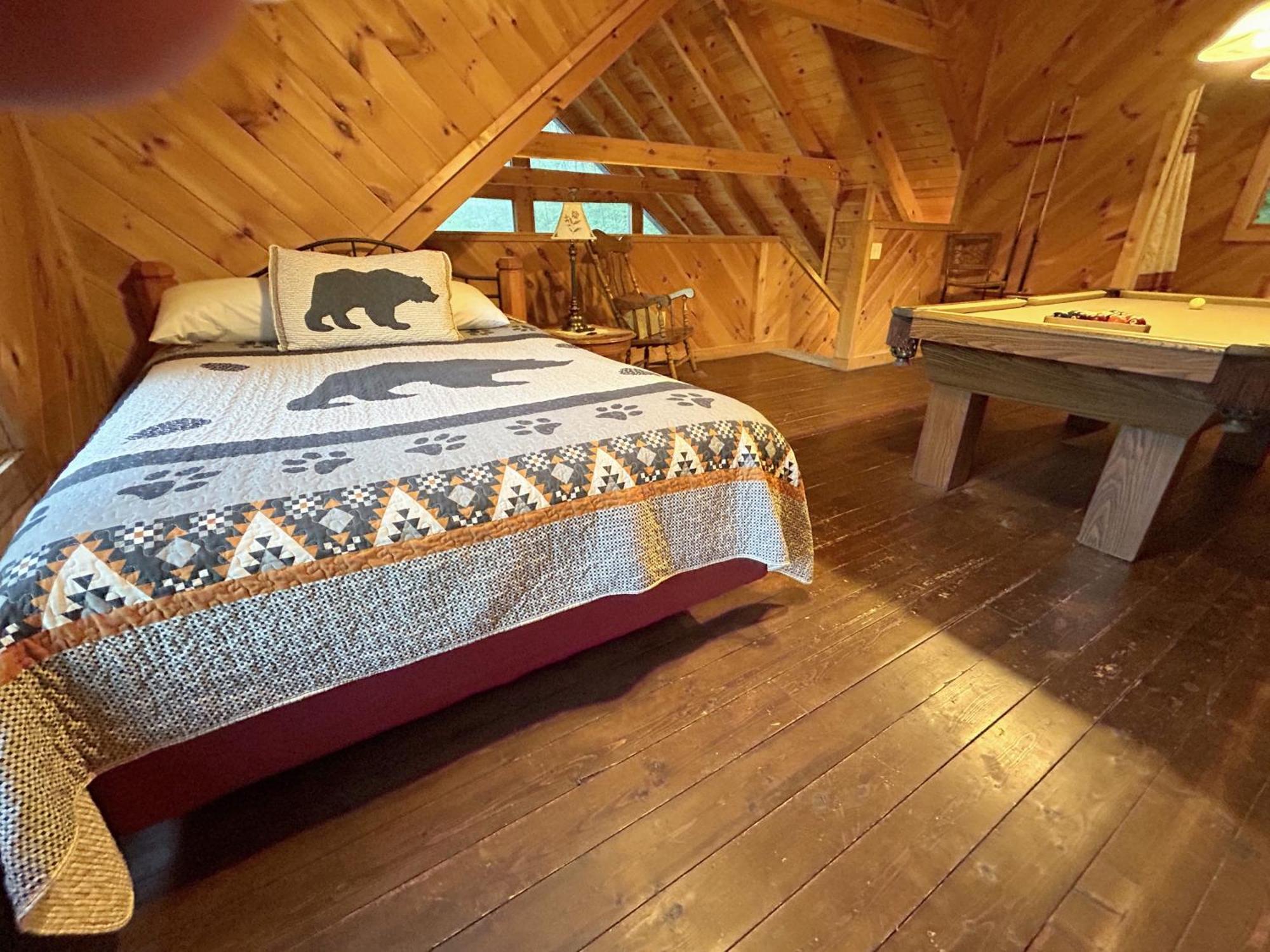 Wild Turkey "The Perfect Getaway" Villa Пиджен Фордж Екстериор снимка