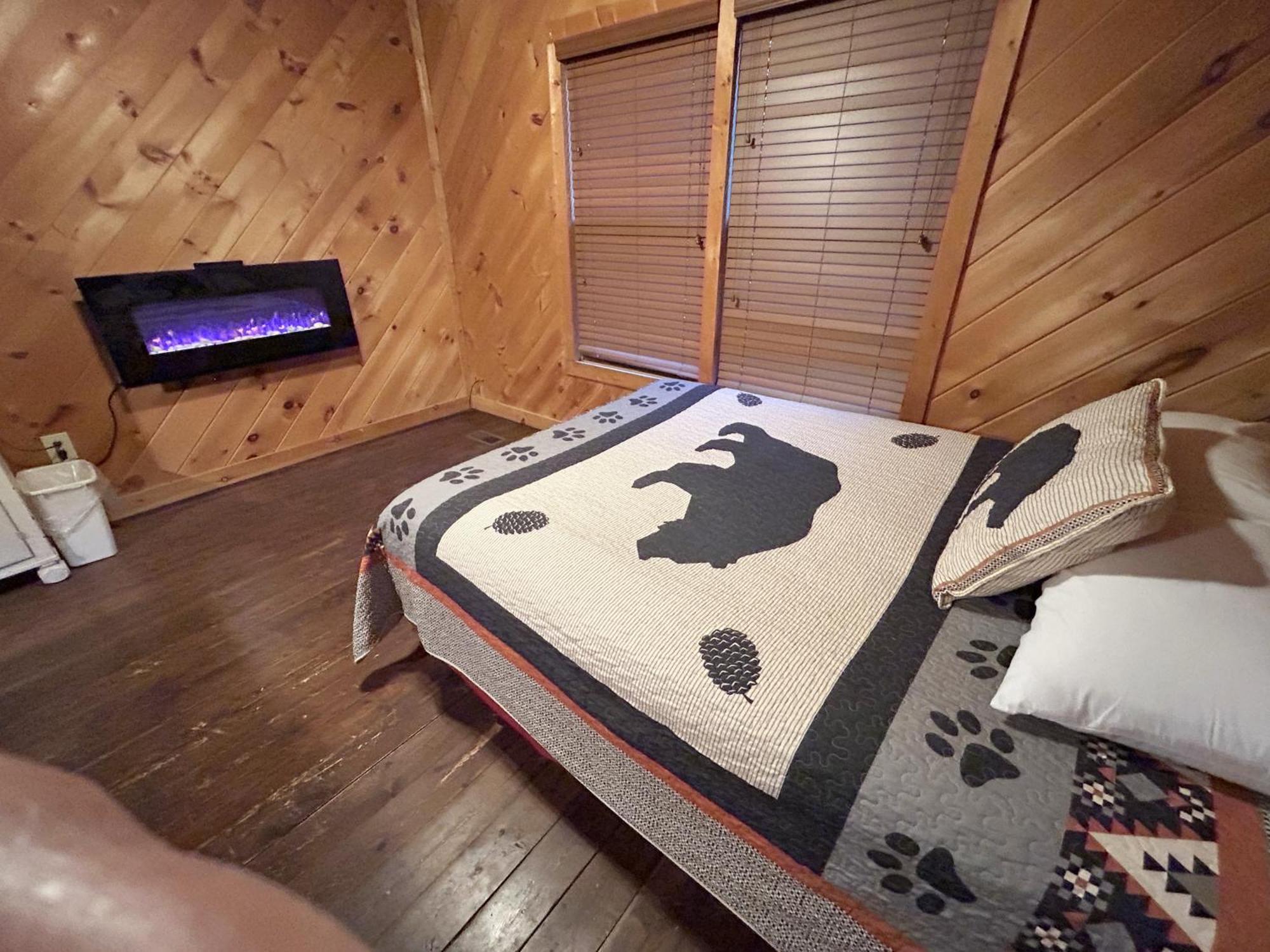 Wild Turkey "The Perfect Getaway" Villa Пиджен Фордж Екстериор снимка